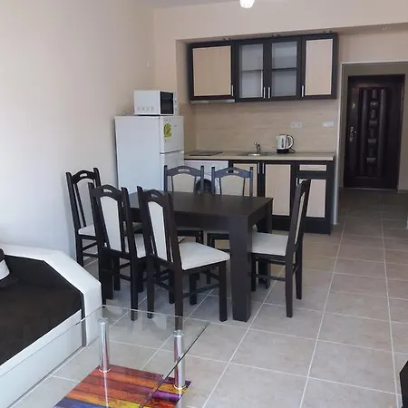 Golden Sea View 1 Apartment