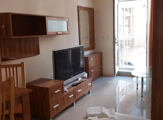 Apartman Golden Sea View 1