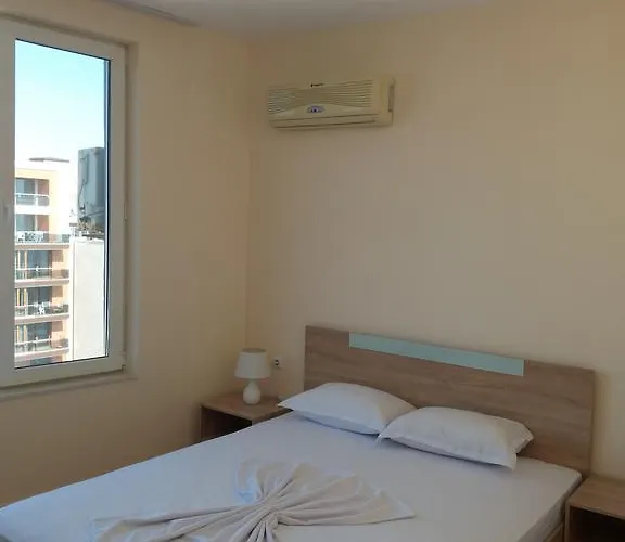 Golden Sea View 1 Apartman *