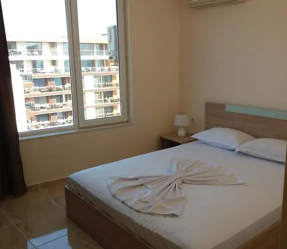 Golden Sea View 1 * Pomorie